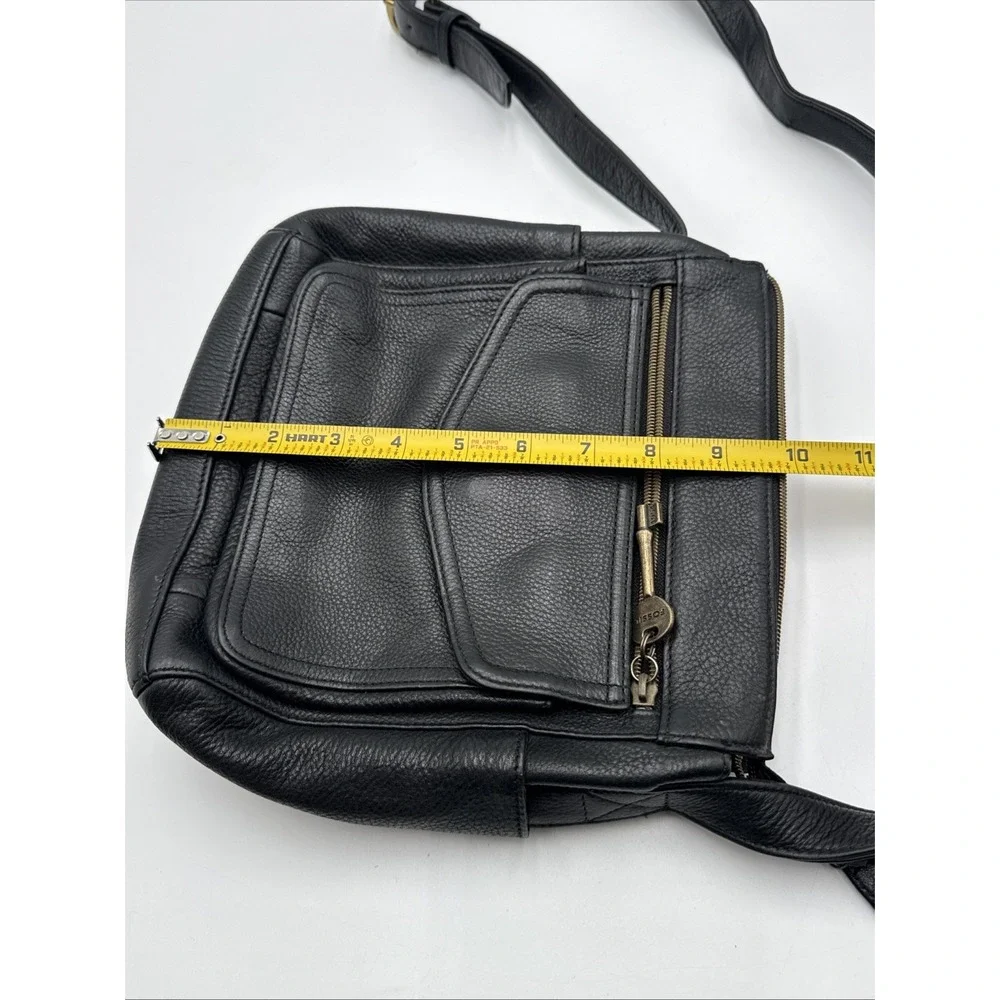 Vintage Fossil Crossbody 75082 Black New American Classic collection Y2K Key Tag
